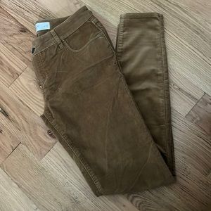 Abercrombie and Fitch corduroy, light brown, size 2/26w low rise.